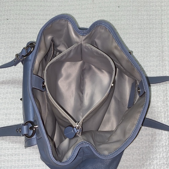 Coach F19044 Penelope shoulder bag - Picture 16 of 16